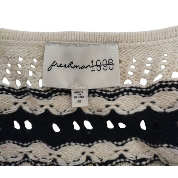 Freshman 1996 Womens Medium Knit Cropped Top Scalloped Hem Boho Style. NWOT - Picture 3 of 7